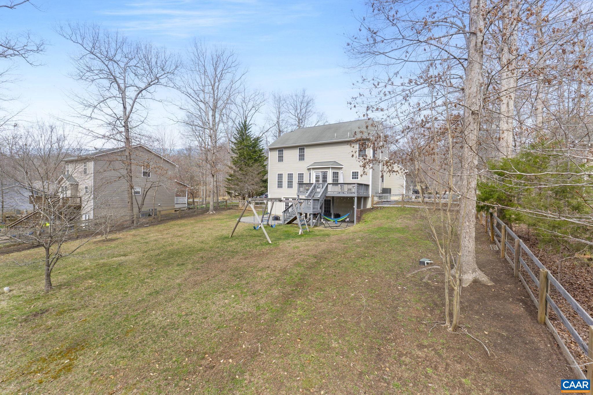 LAKE MONTICELLO - Residential