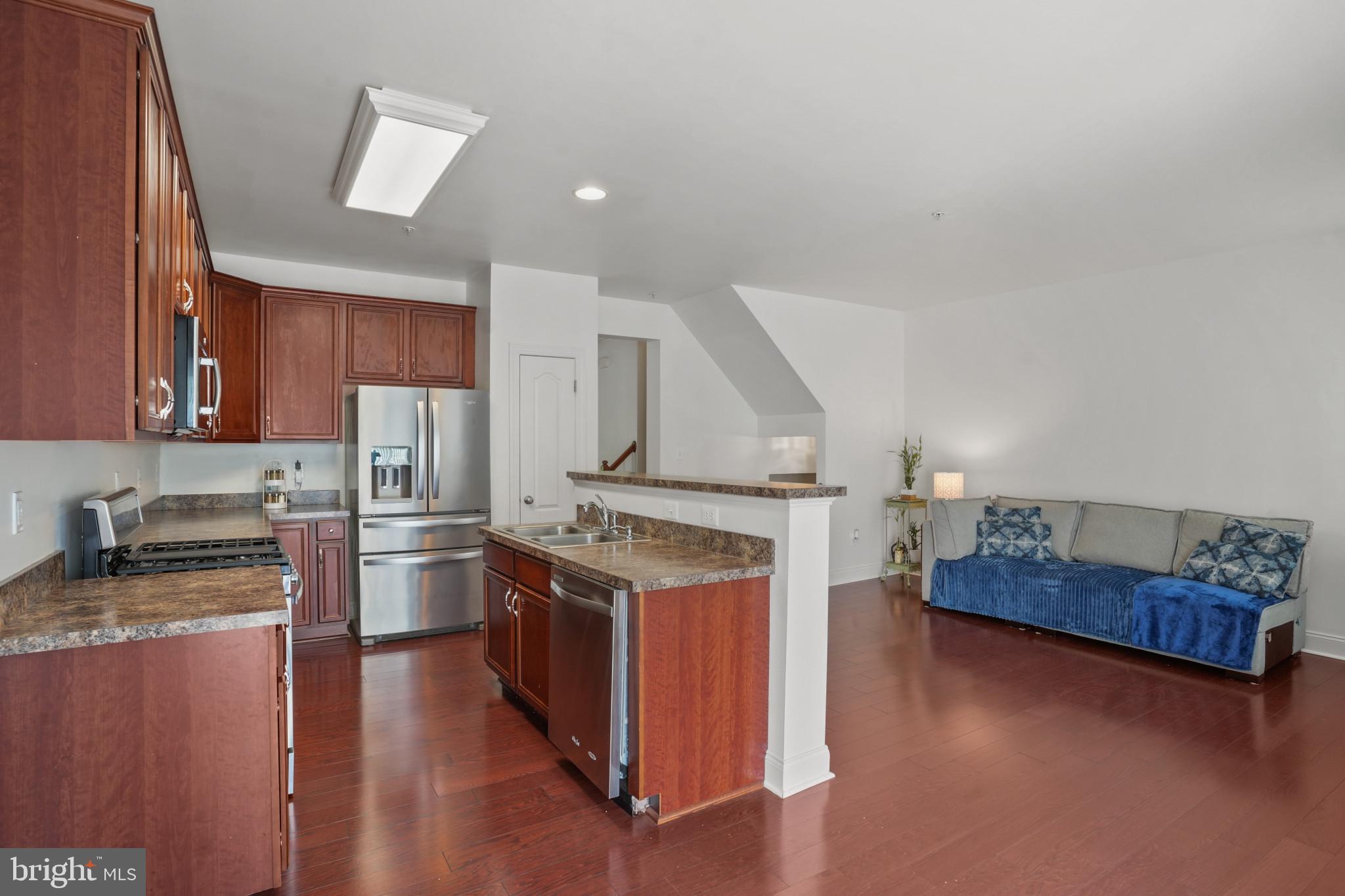 THE ENCLAVE AT ARUNDEL PRESERVE - Residential