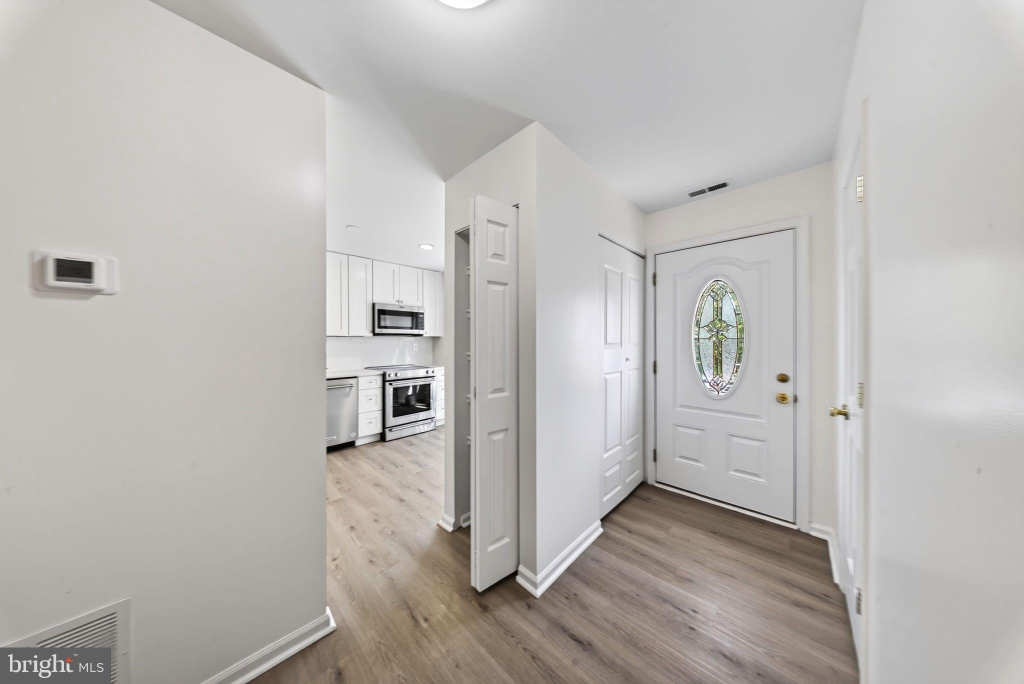 4123 WEEPING WILLOW COURT