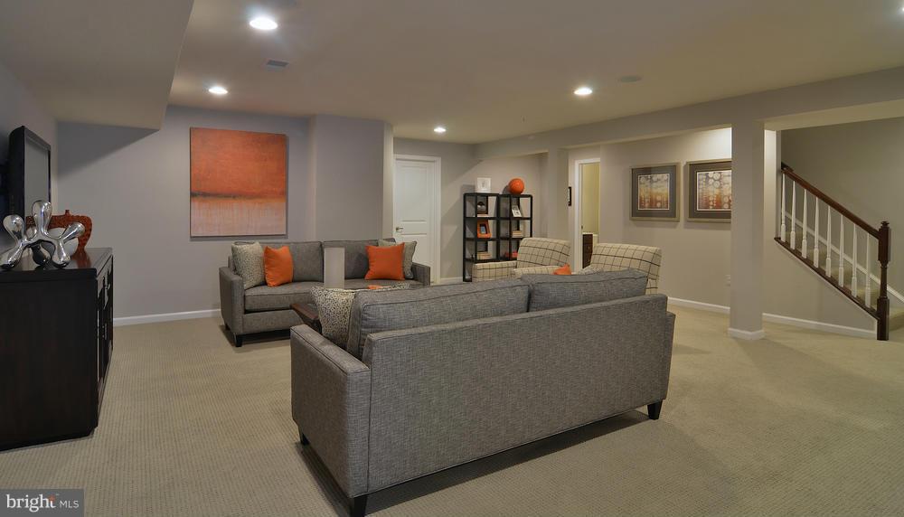 TWO RIVERS - Residential