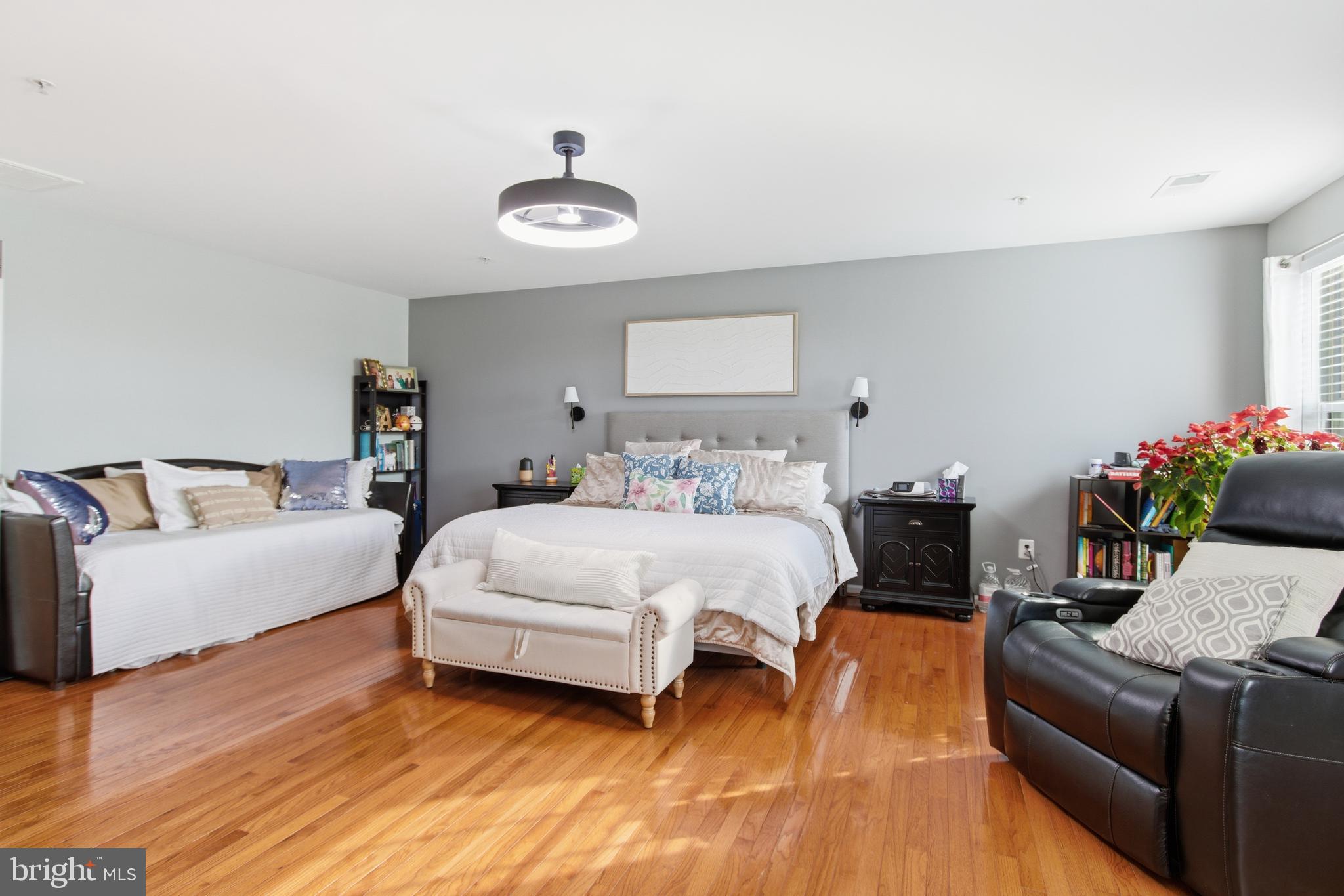 FAIRLAND - Residential