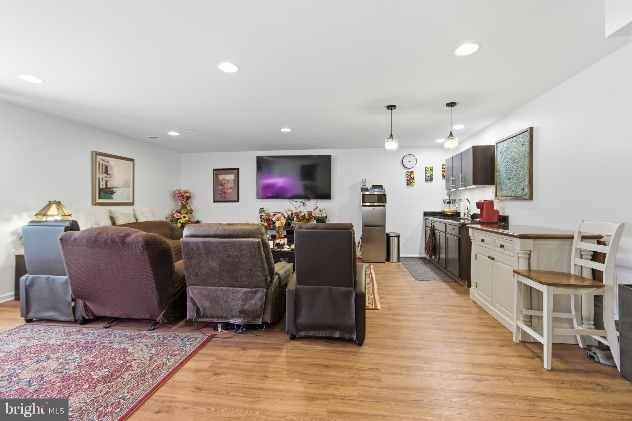 FAIRLAND - Residential