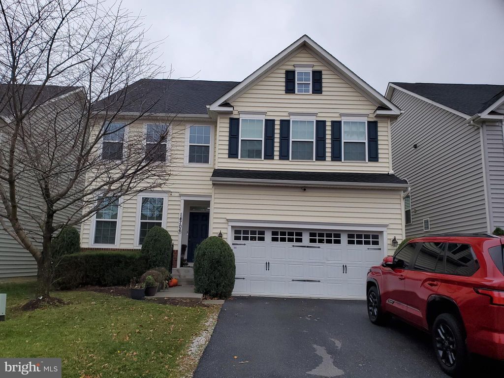 Photo of 14706 Saddle Creek Drive, BURTONSVILLE, MD 20866 (MLS # MDMC2209762)
