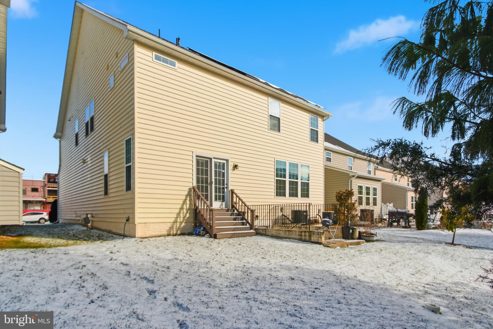 FAIRLAND - Residential