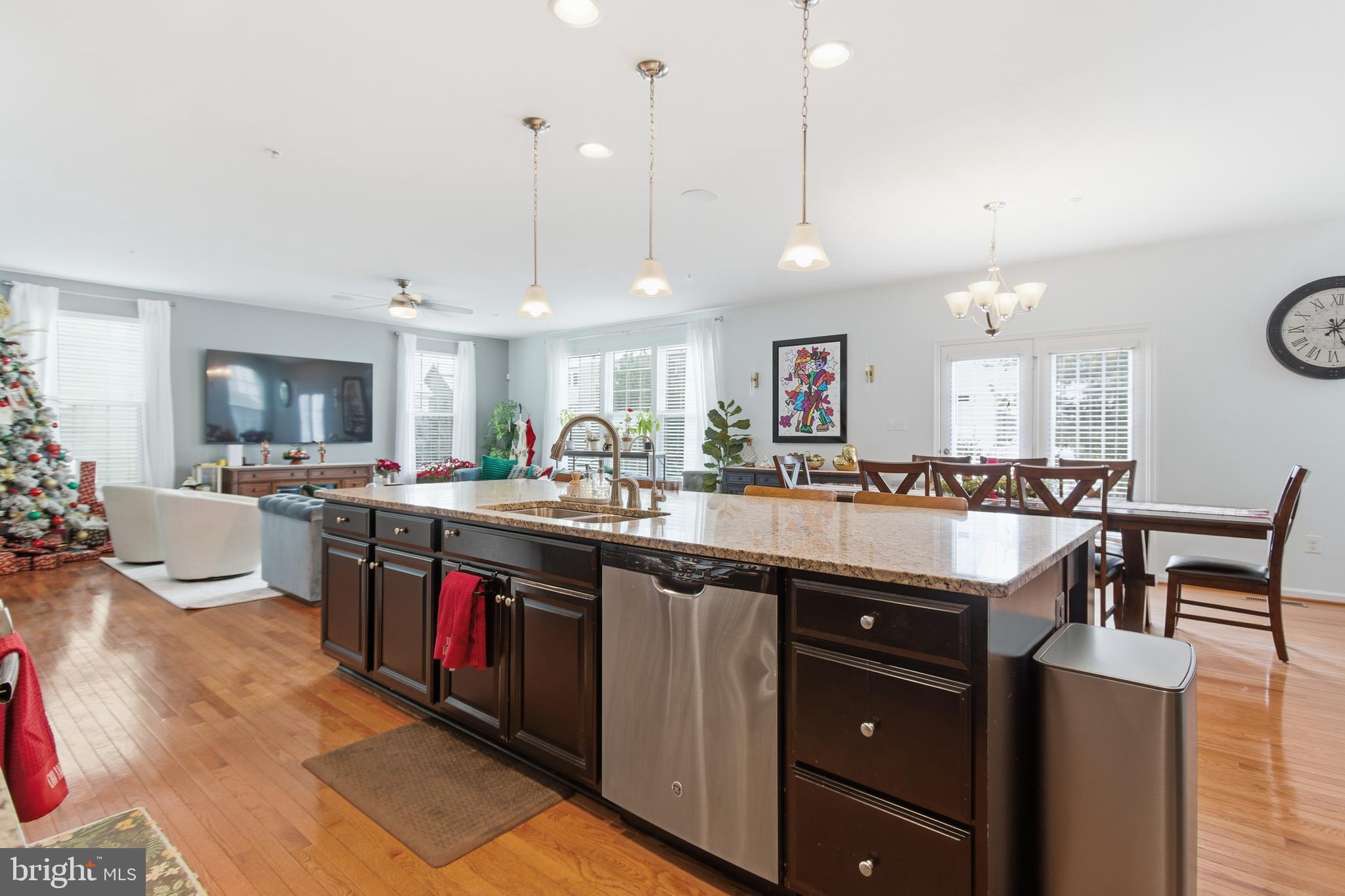 FAIRLAND - Residential