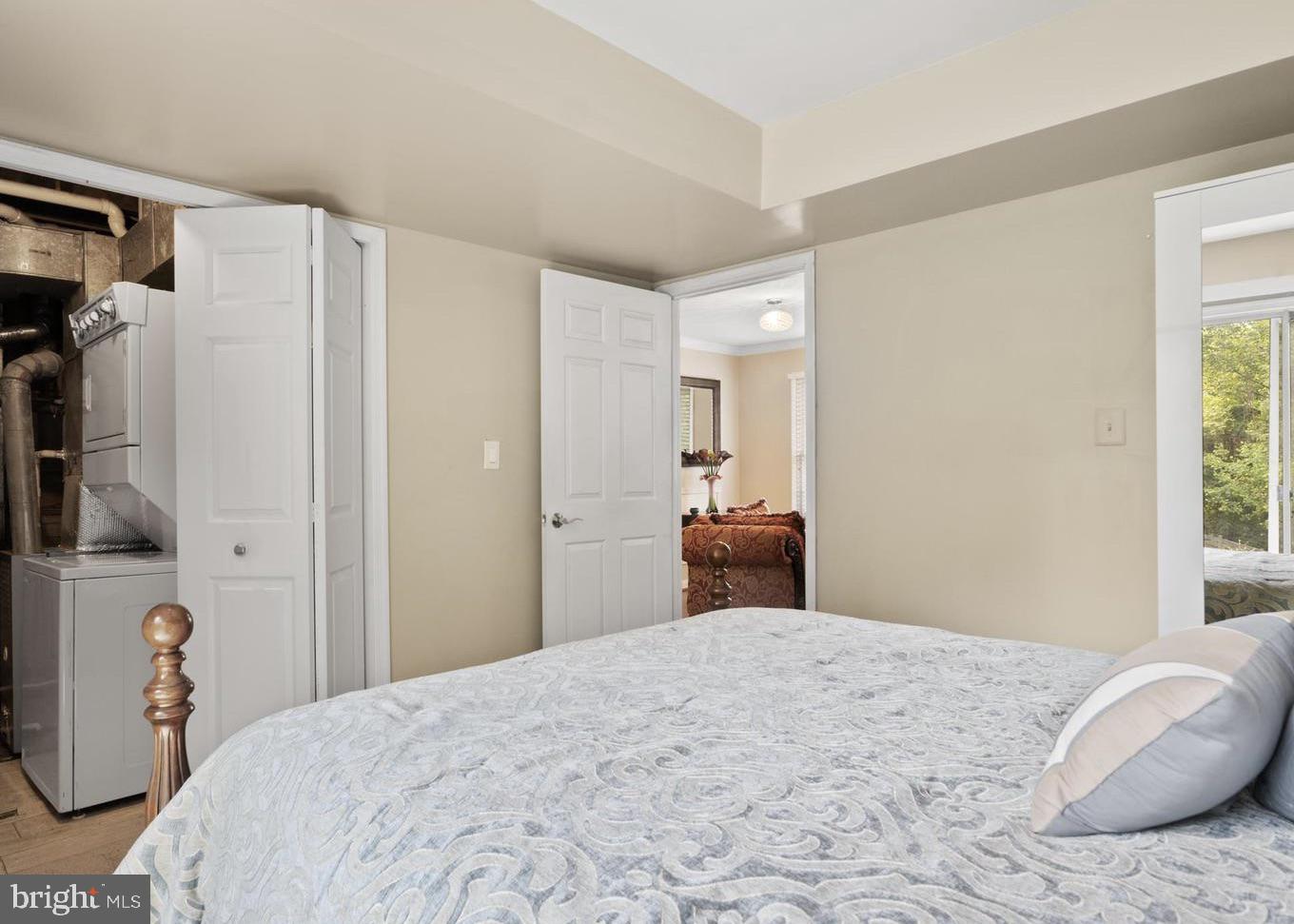 FAIR OAKS FARMS - Residential