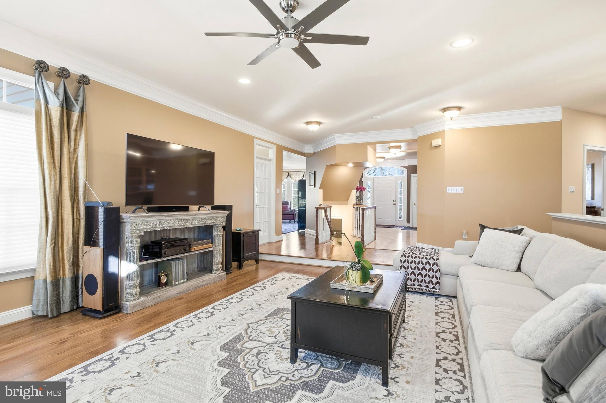 LEE FOREST - Residential