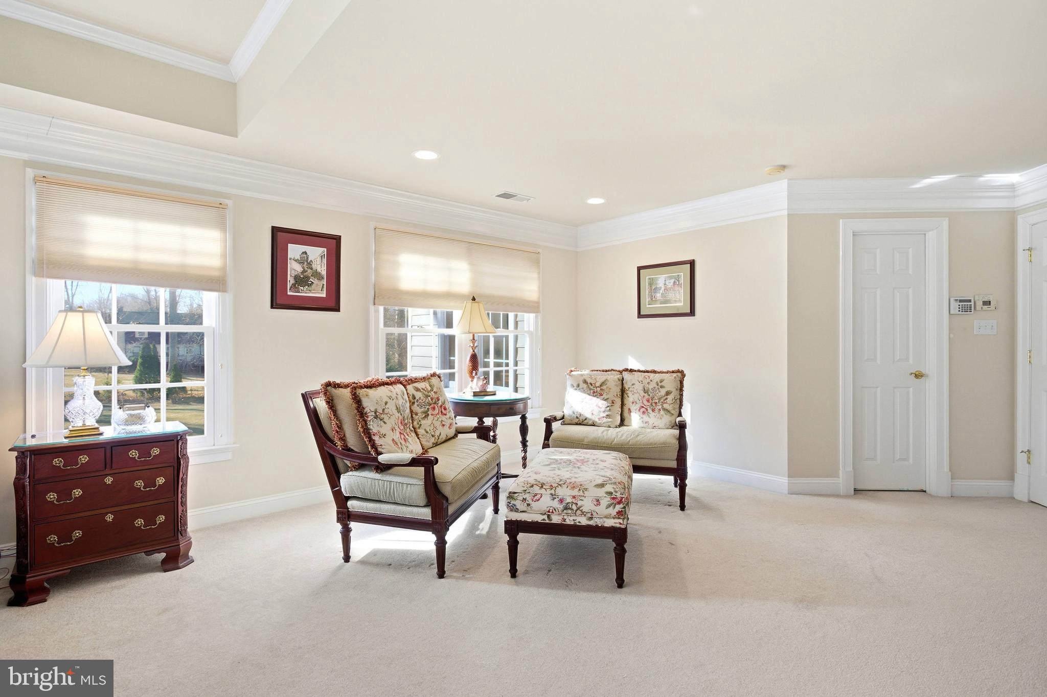 LEE FOREST - Residential