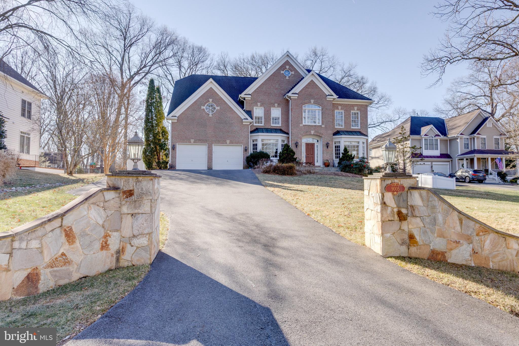 LEE FOREST - Residential