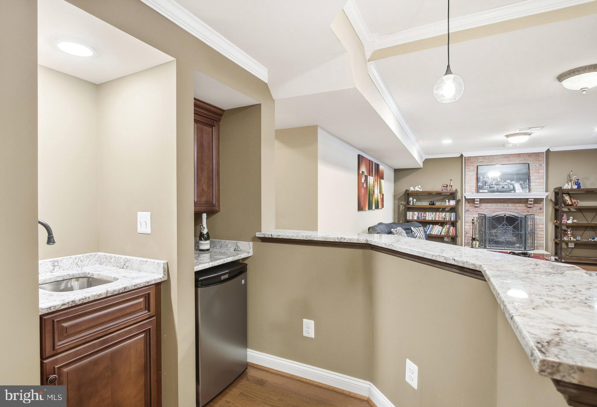 LEE FOREST - Residential