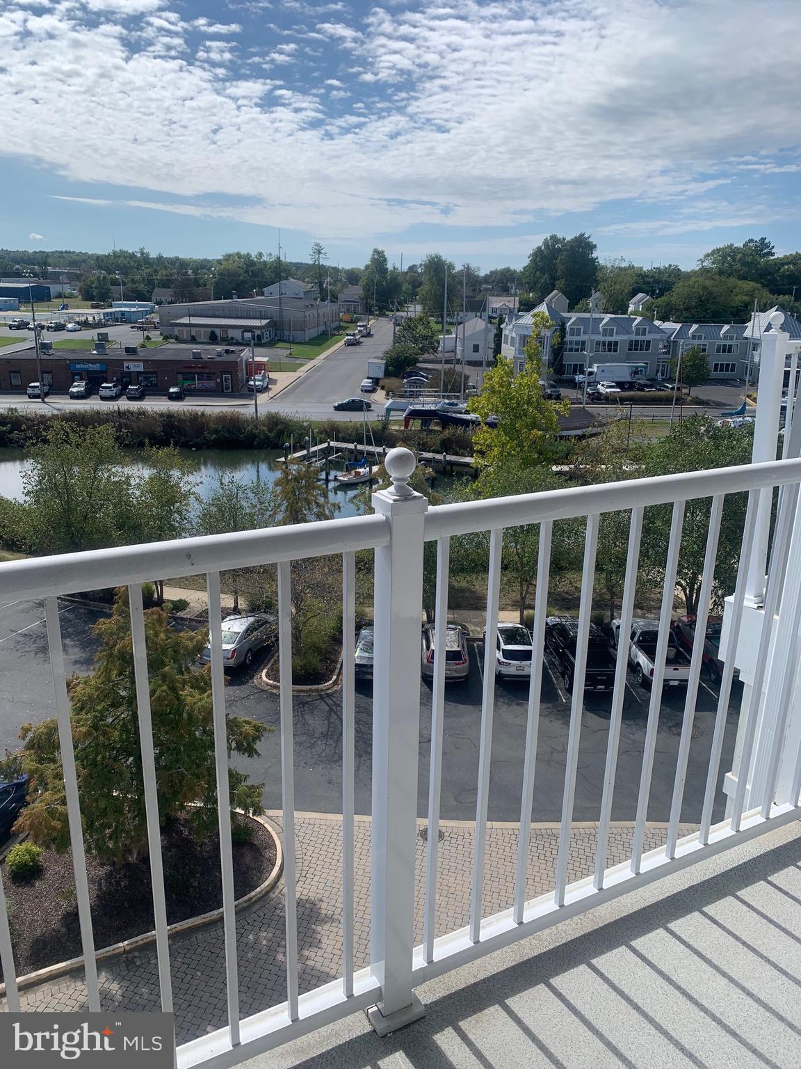 DEEP HARBOR - Residential