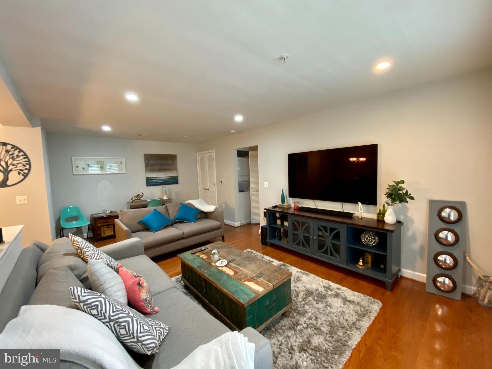 4149 S FOUR MILE RUN DRIVE 304