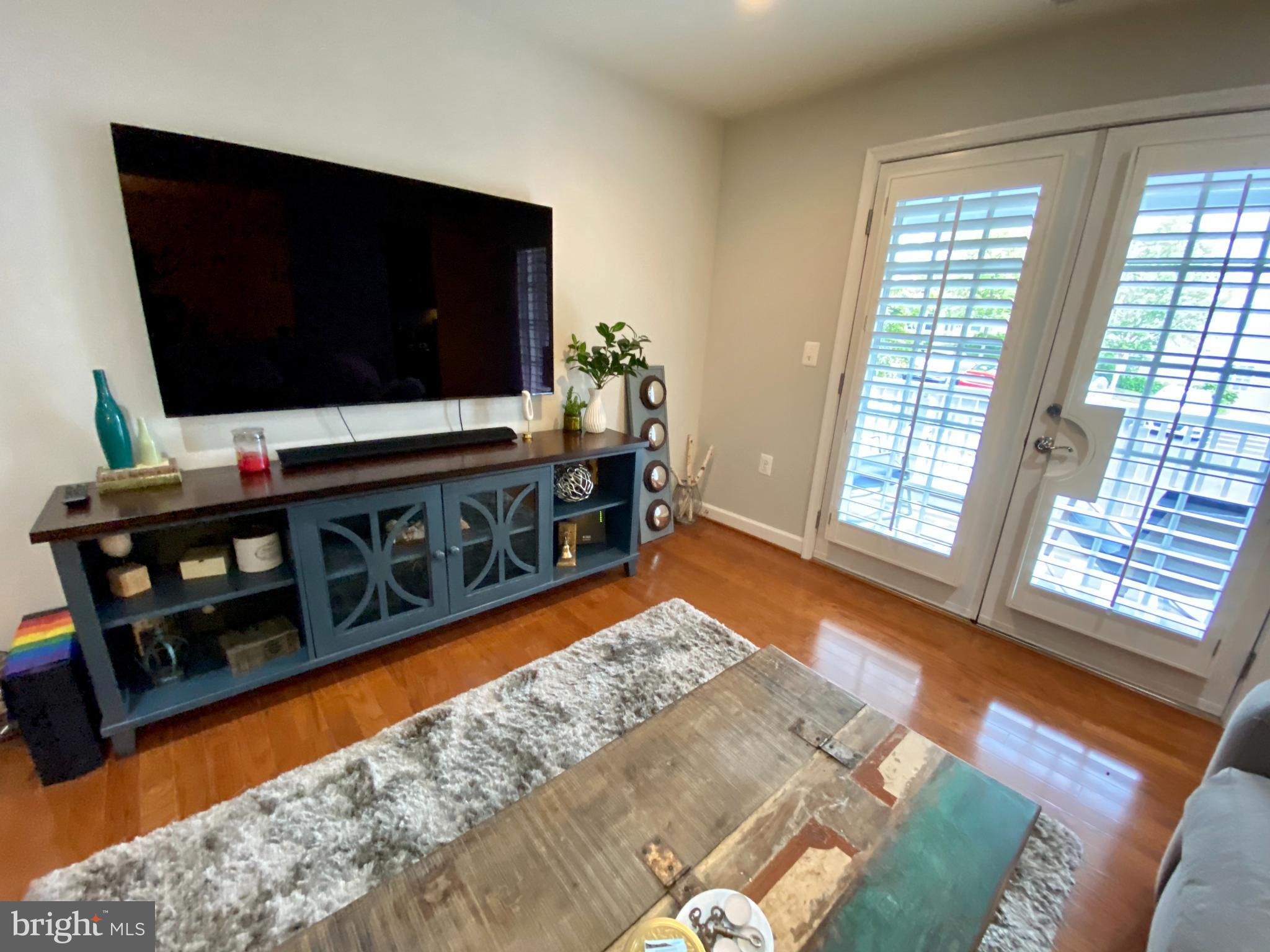 4149 S FOUR MILE RUN DRIVE 304