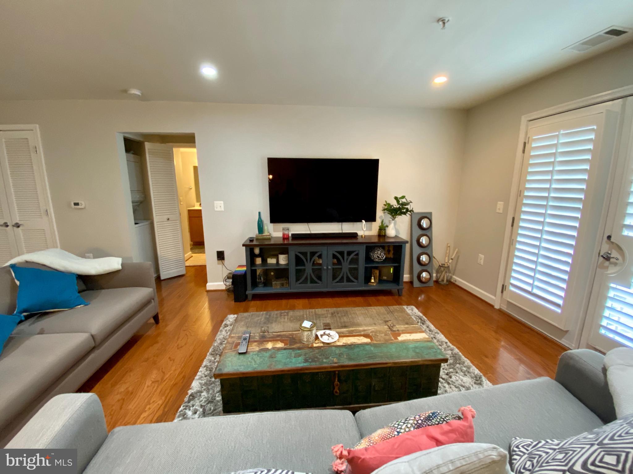 4149 S FOUR MILE RUN DRIVE 304