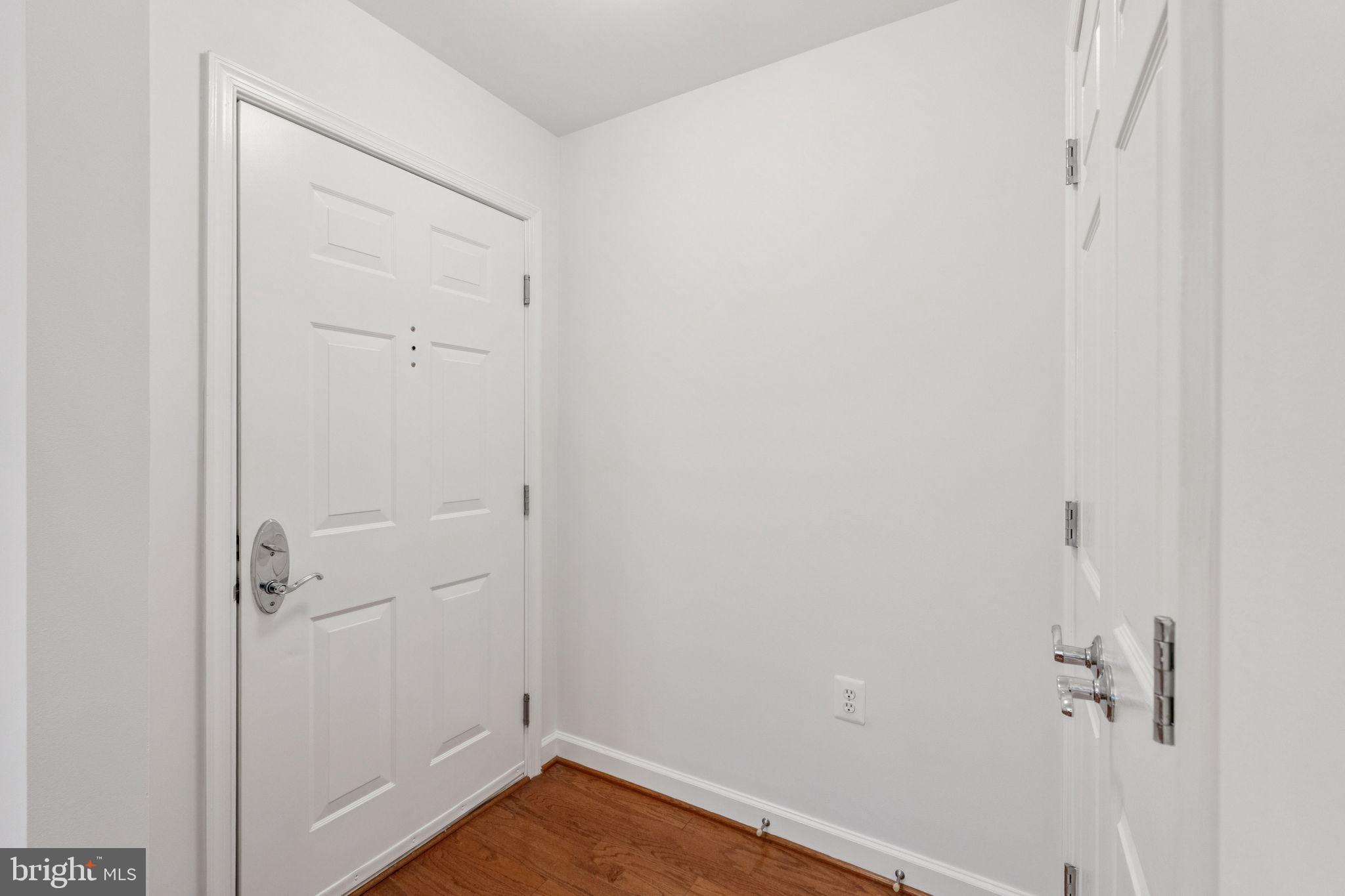 4149 S FOUR MILE RUN DRIVE 304