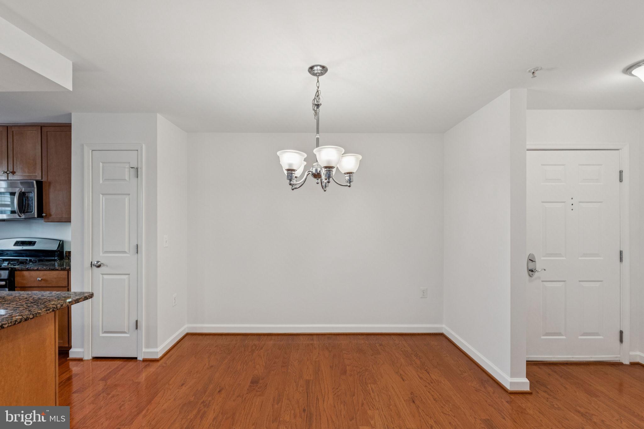 4149 S FOUR MILE RUN DRIVE 304