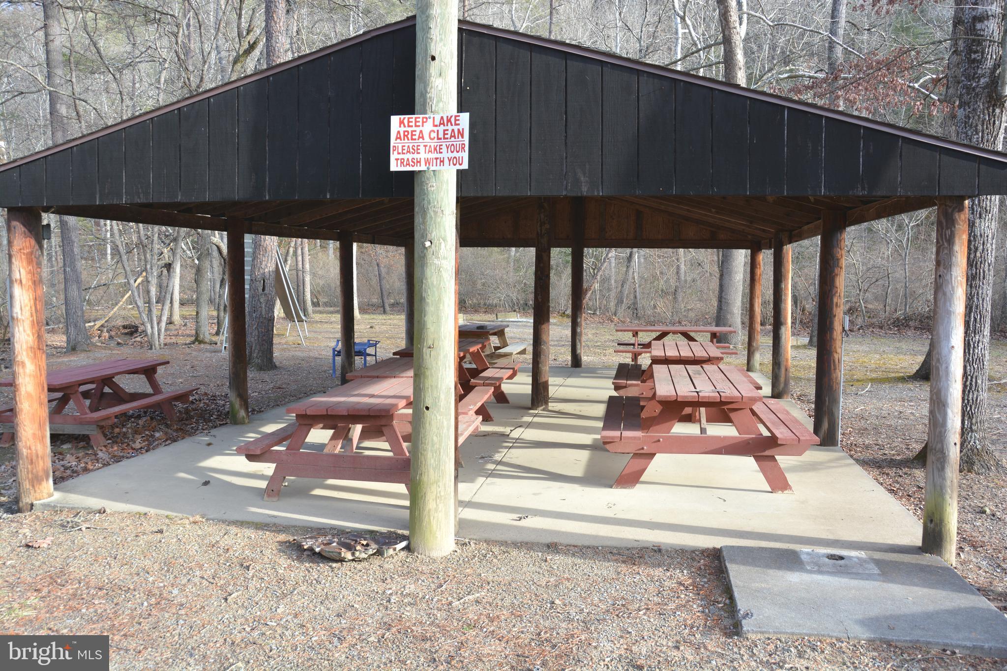 RITTERS HIDDEN VALLEY - Residential