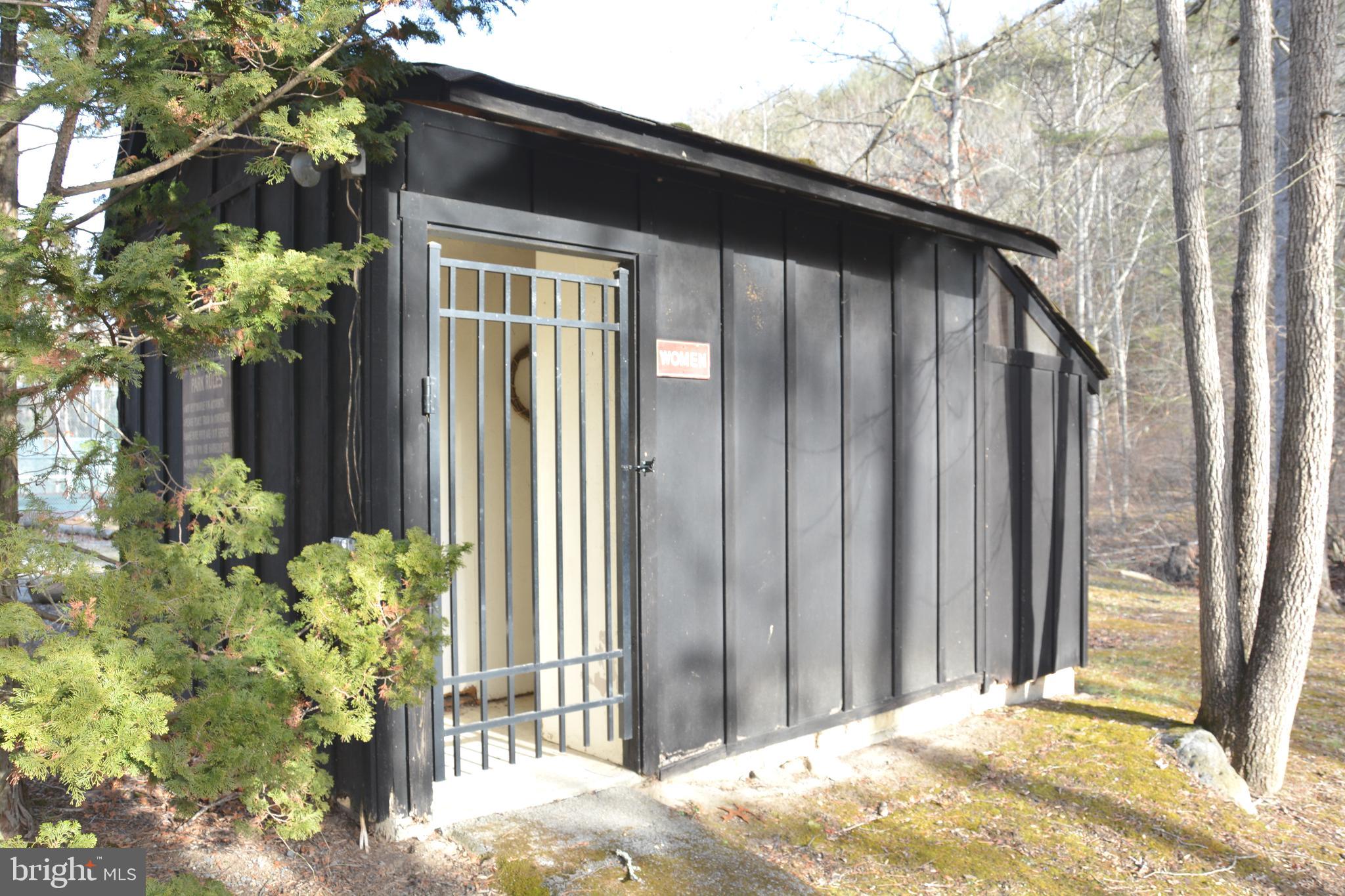 RITTERS HIDDEN VALLEY - Residential