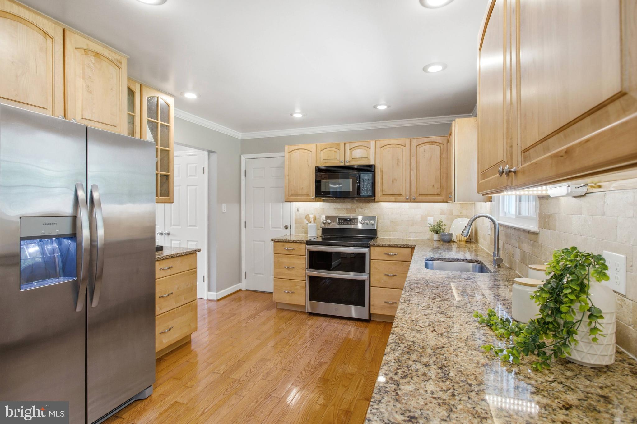 5218 PUMPHREY DRIVE
