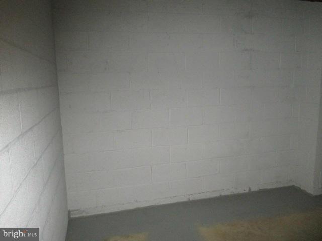 NORTH PORT CONDO - Residential