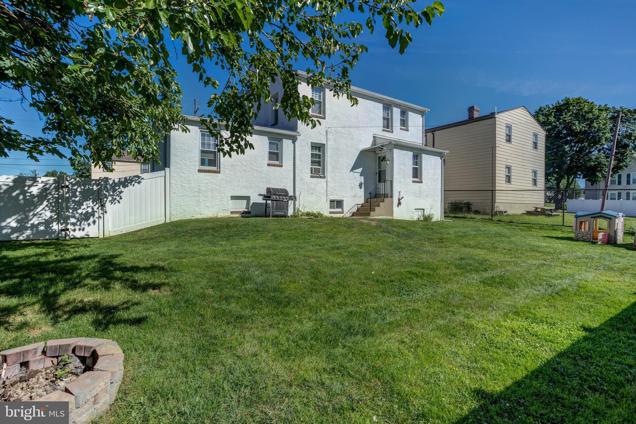 SUMMIT RIDGE - Residential