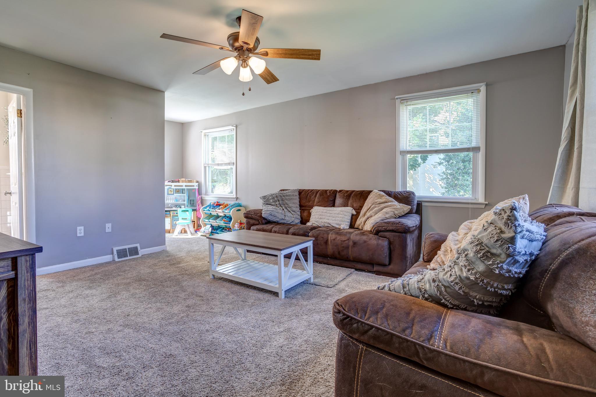 SUMMIT RIDGE - Residential