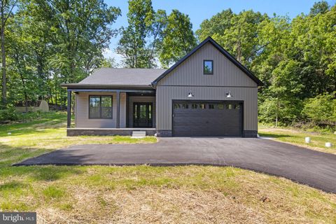 13 CONNIE TRAIL FAIRFIELD PA 17320