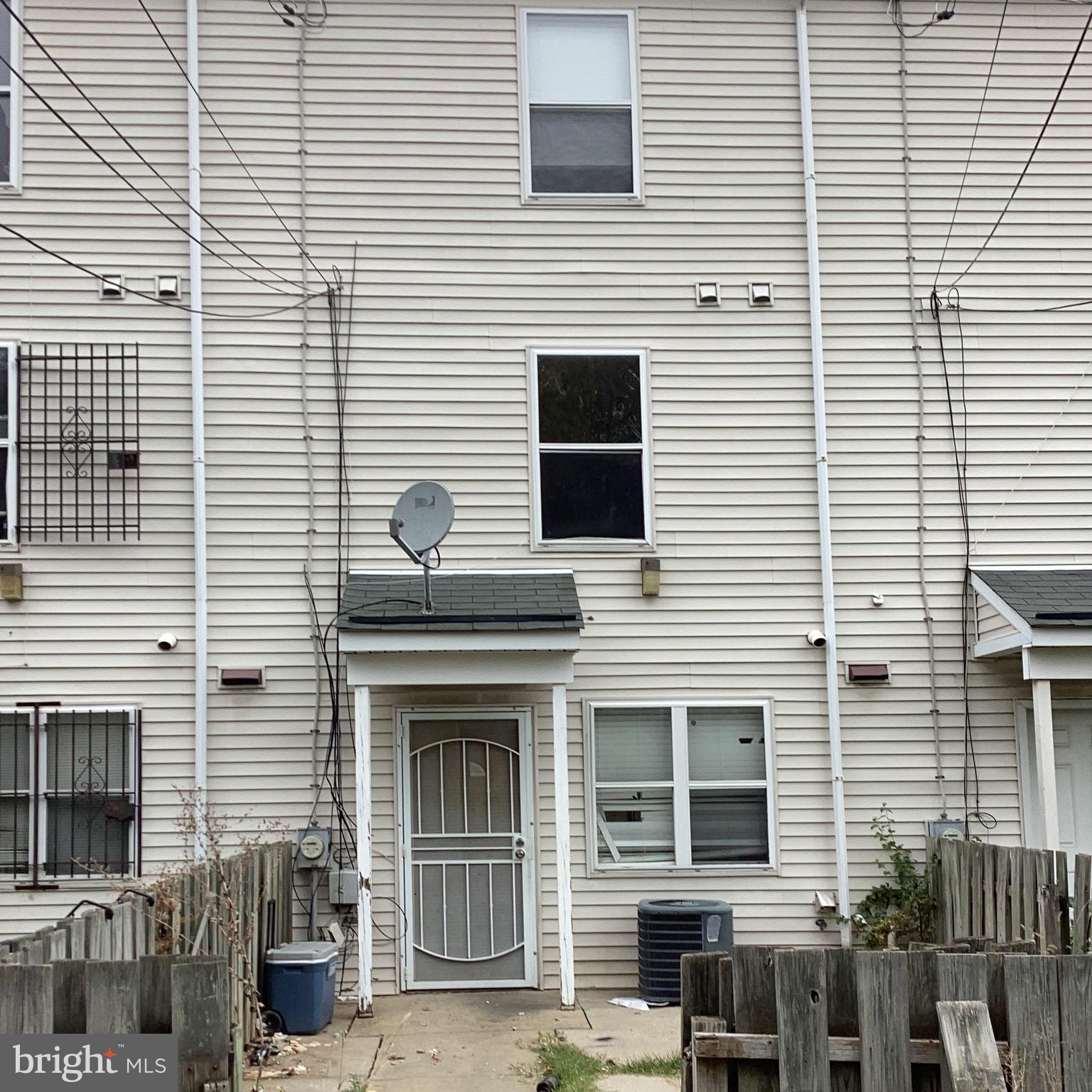 PHILADELPHIA - Residential