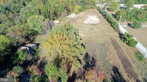 Vacant Land For Sale - 79 E Quilleytown Road<br/> CARNEYS POINT, NJ 08069