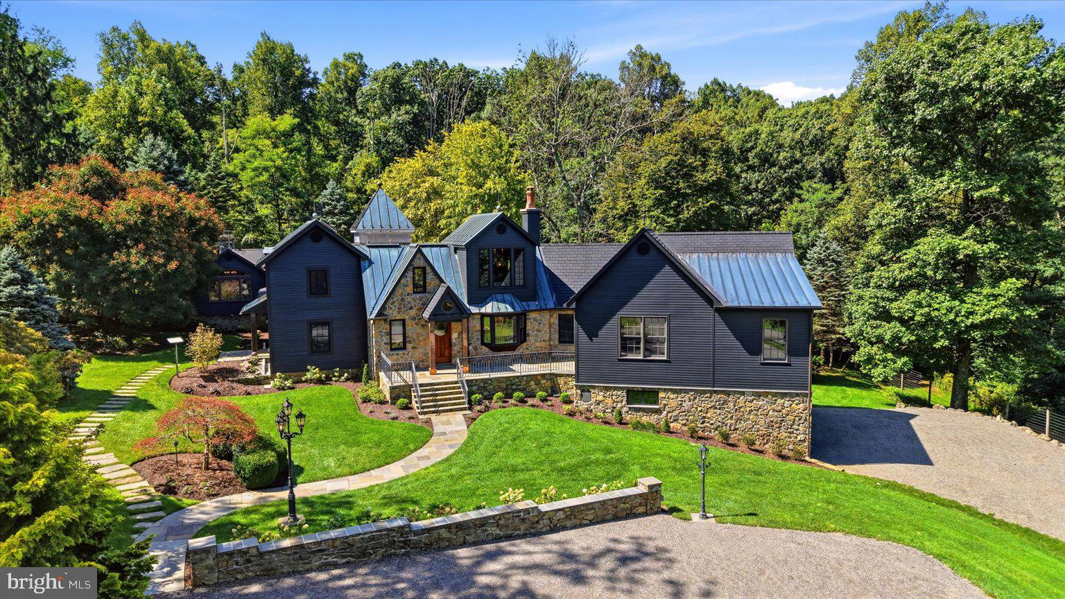 19233 BLUE RIDGE MOUNTAIN ROAD