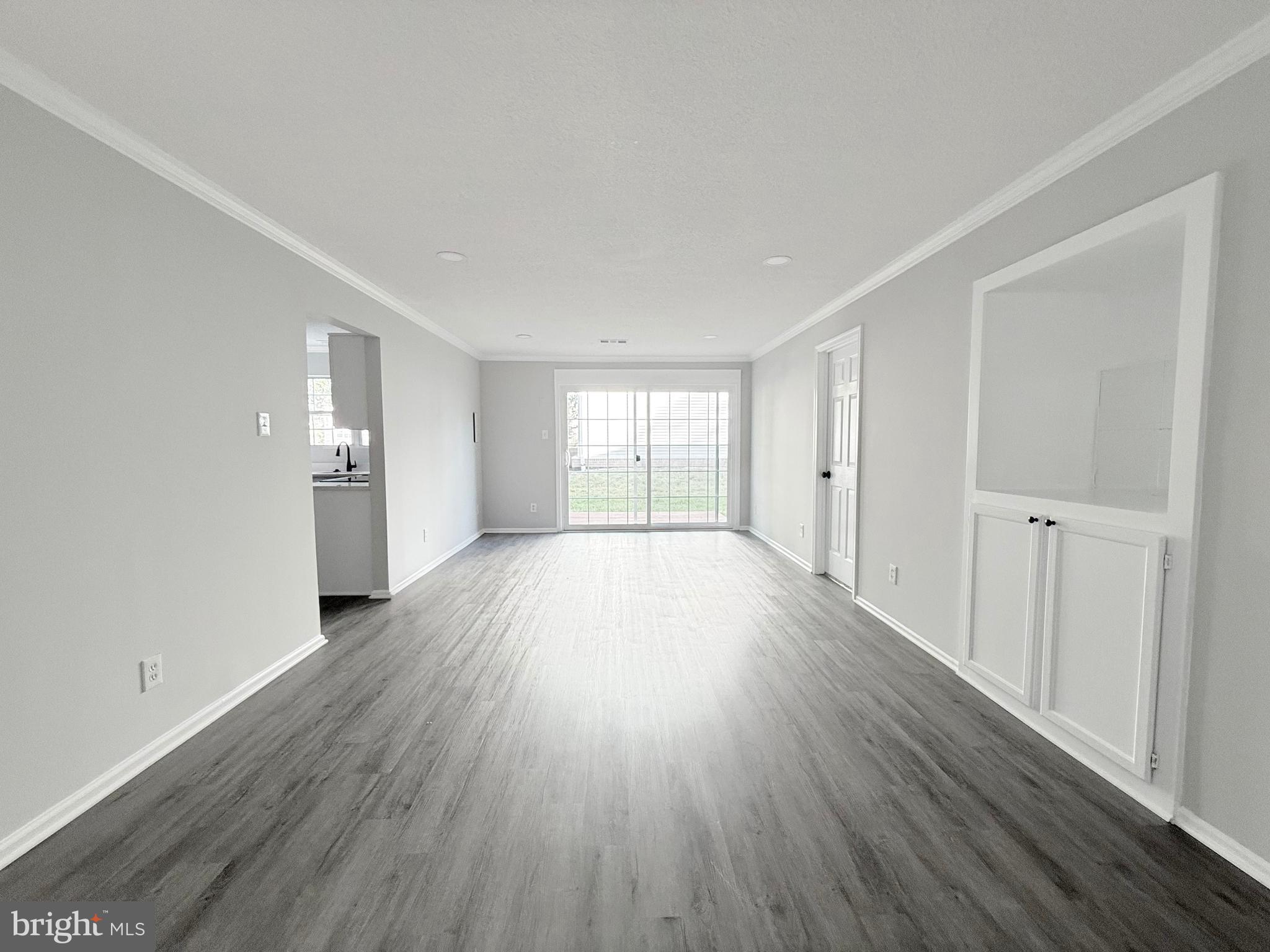 1117 HUNTMASTER TERRACE NE 101