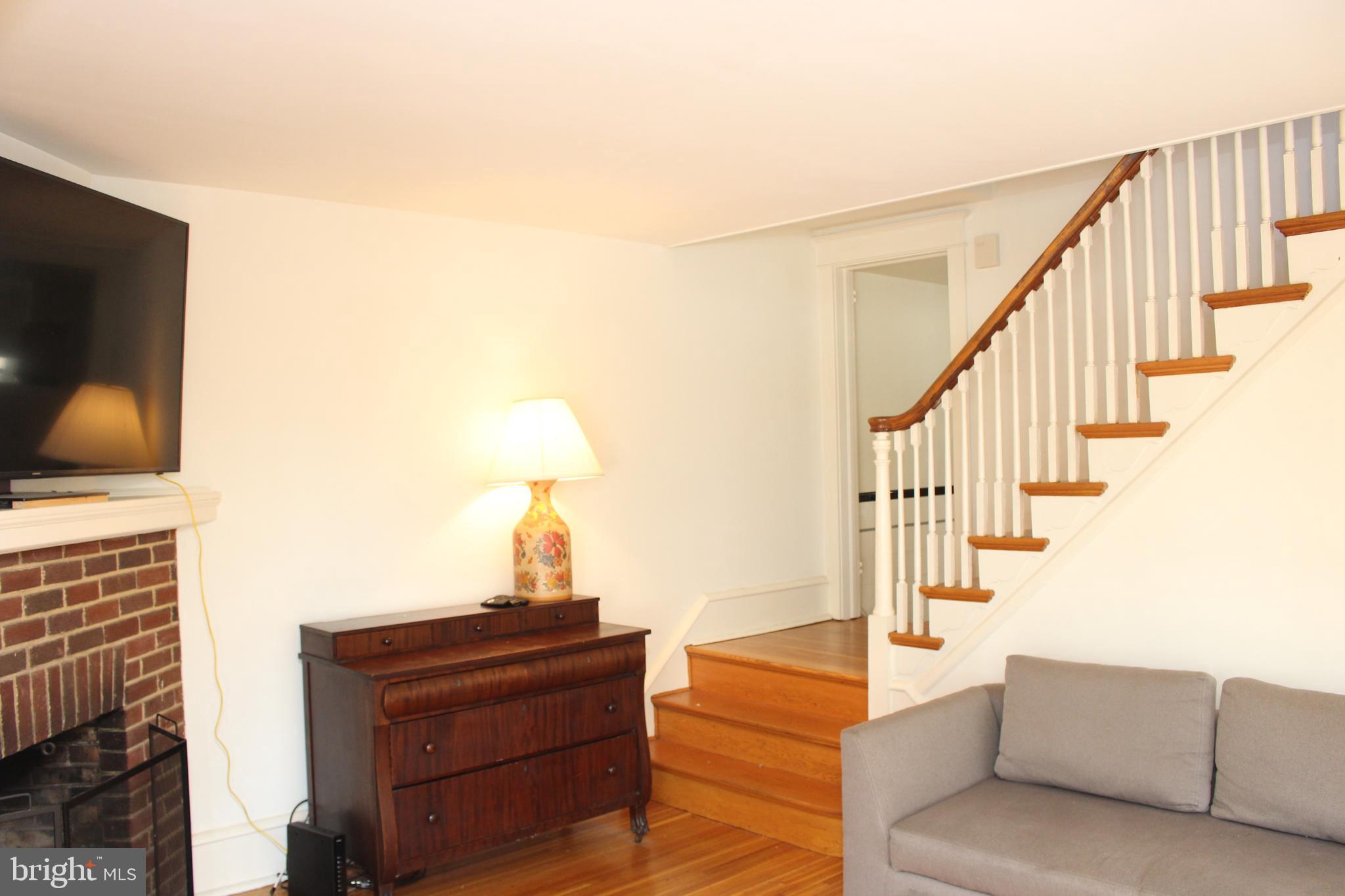 MEDIA - Residential Lease