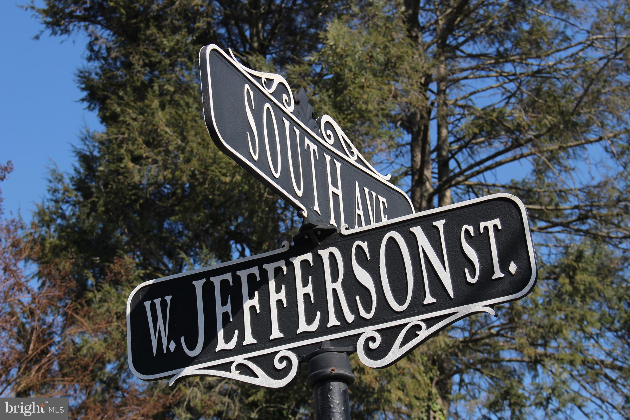 MEDIA - Residential Lease