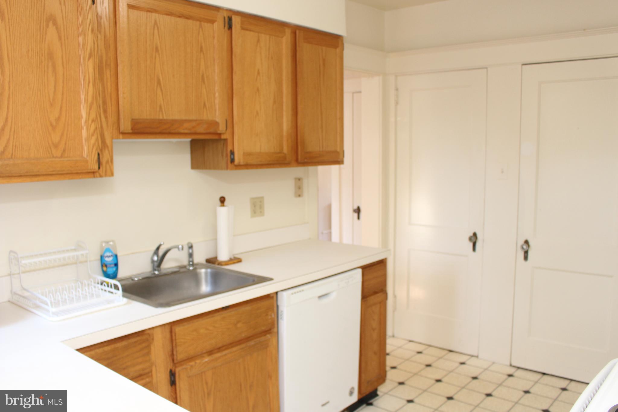 MEDIA - Residential Lease