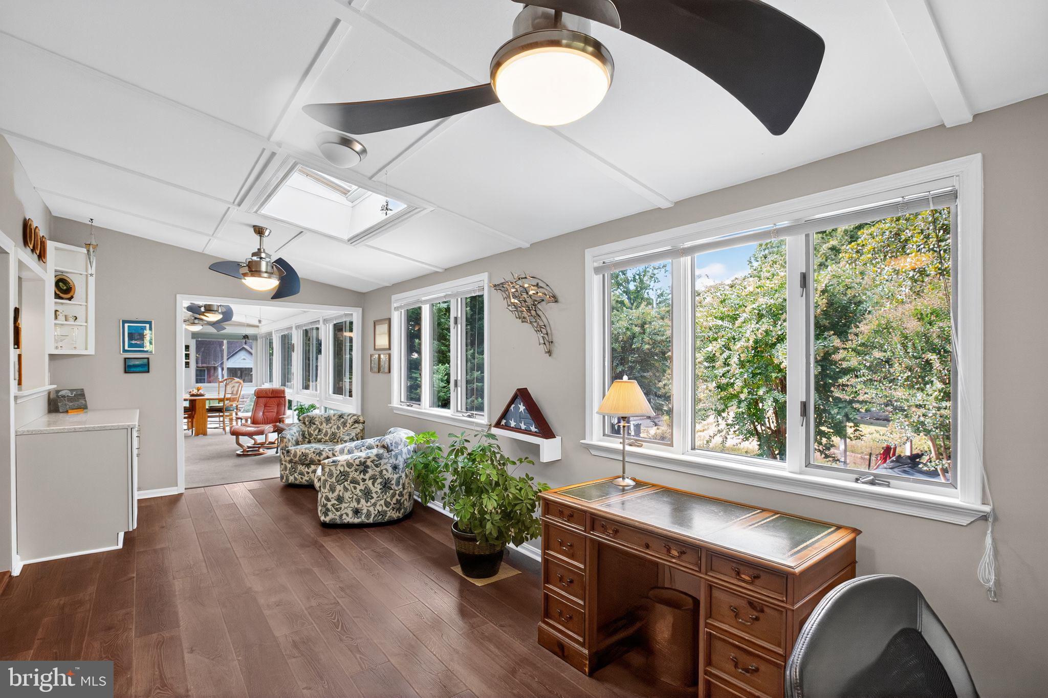 DRUM POINT - Residential