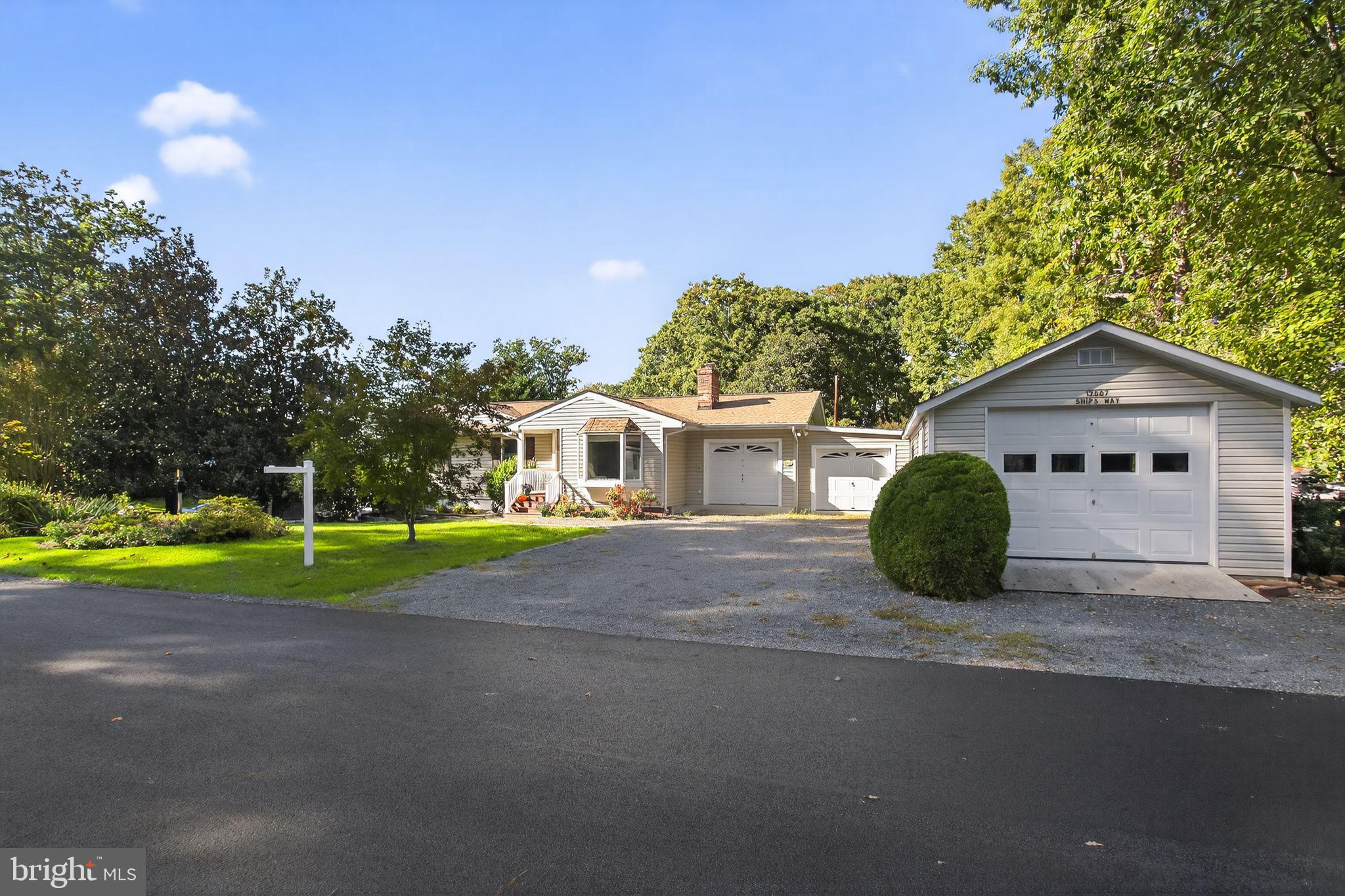 DRUM POINT - Residential