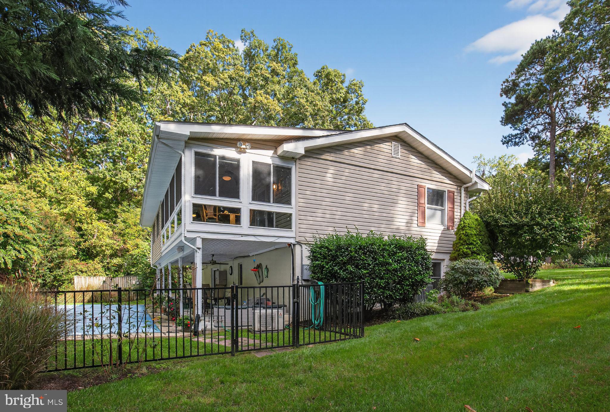 DRUM POINT - Residential