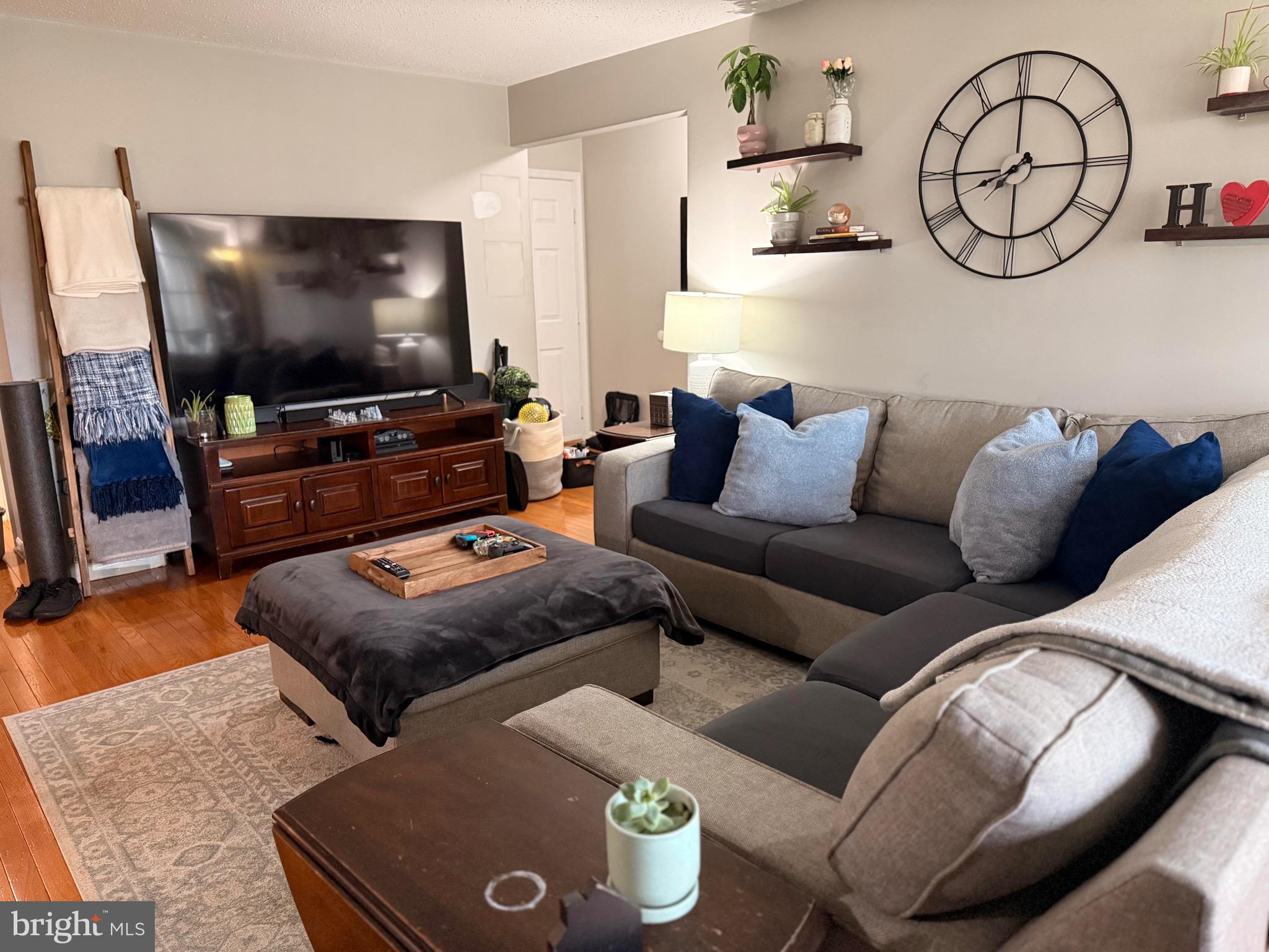 103 PROSPERITY AVENUE SE D