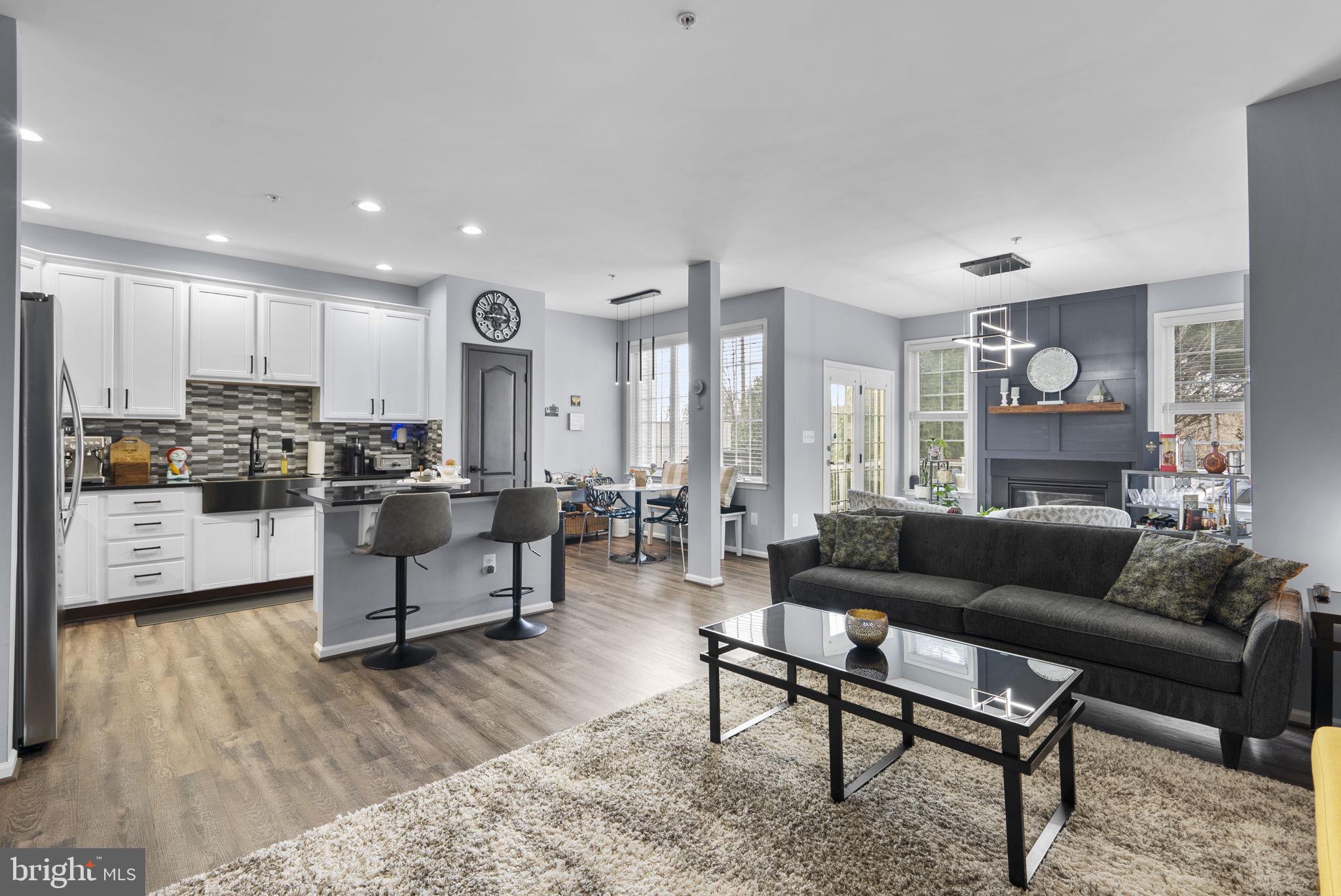 MARLBORO RIDGE - Residential