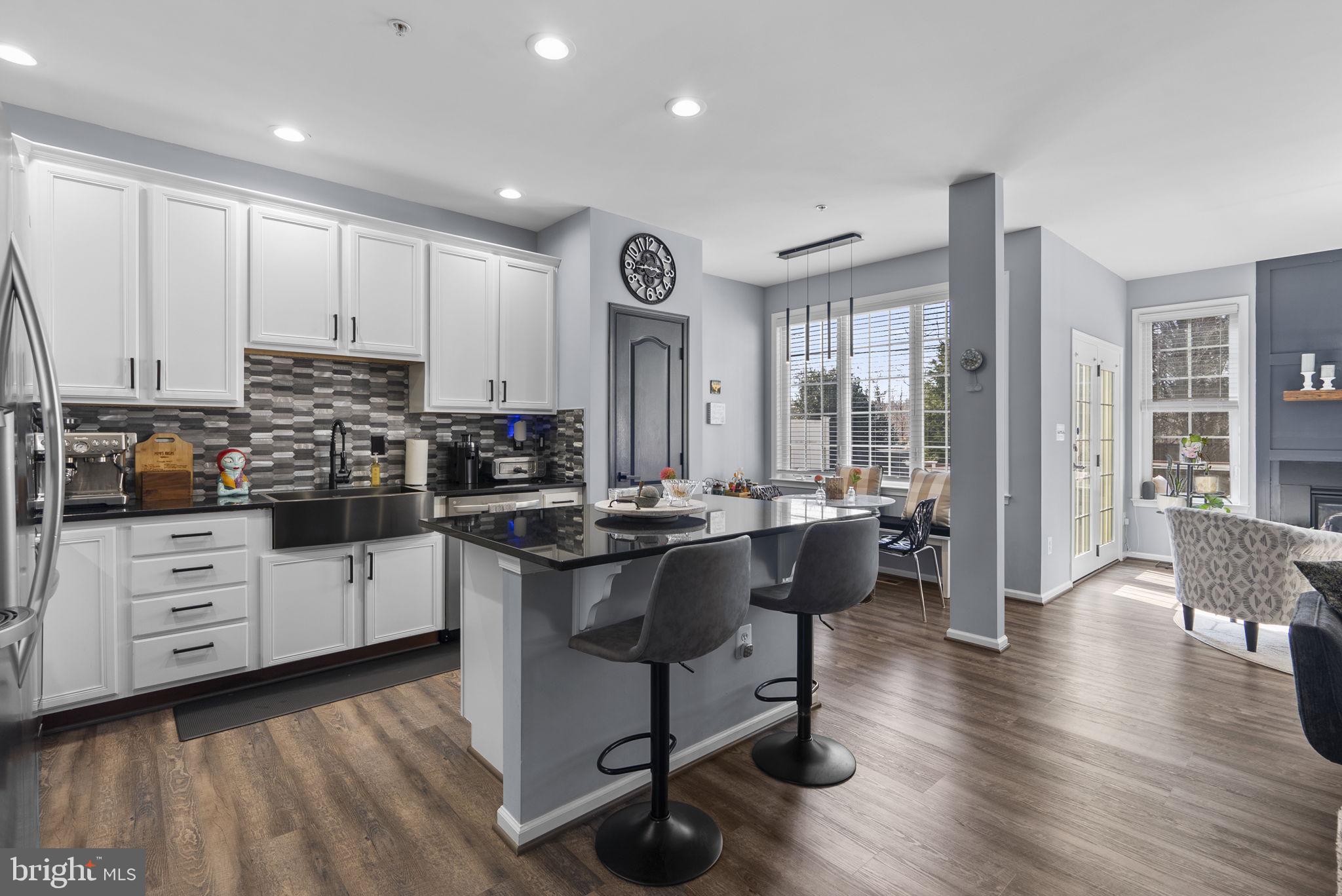 MARLBORO RIDGE - Residential