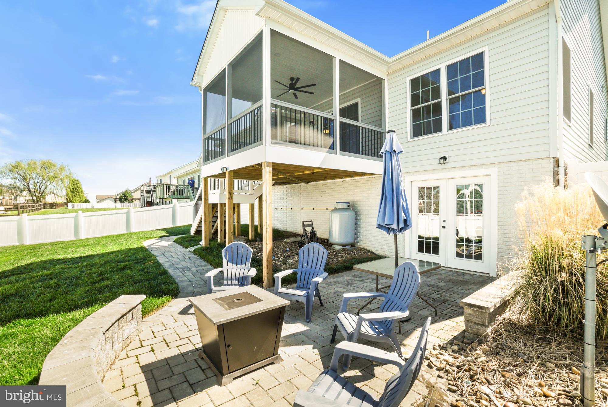 RED HILL - Residential