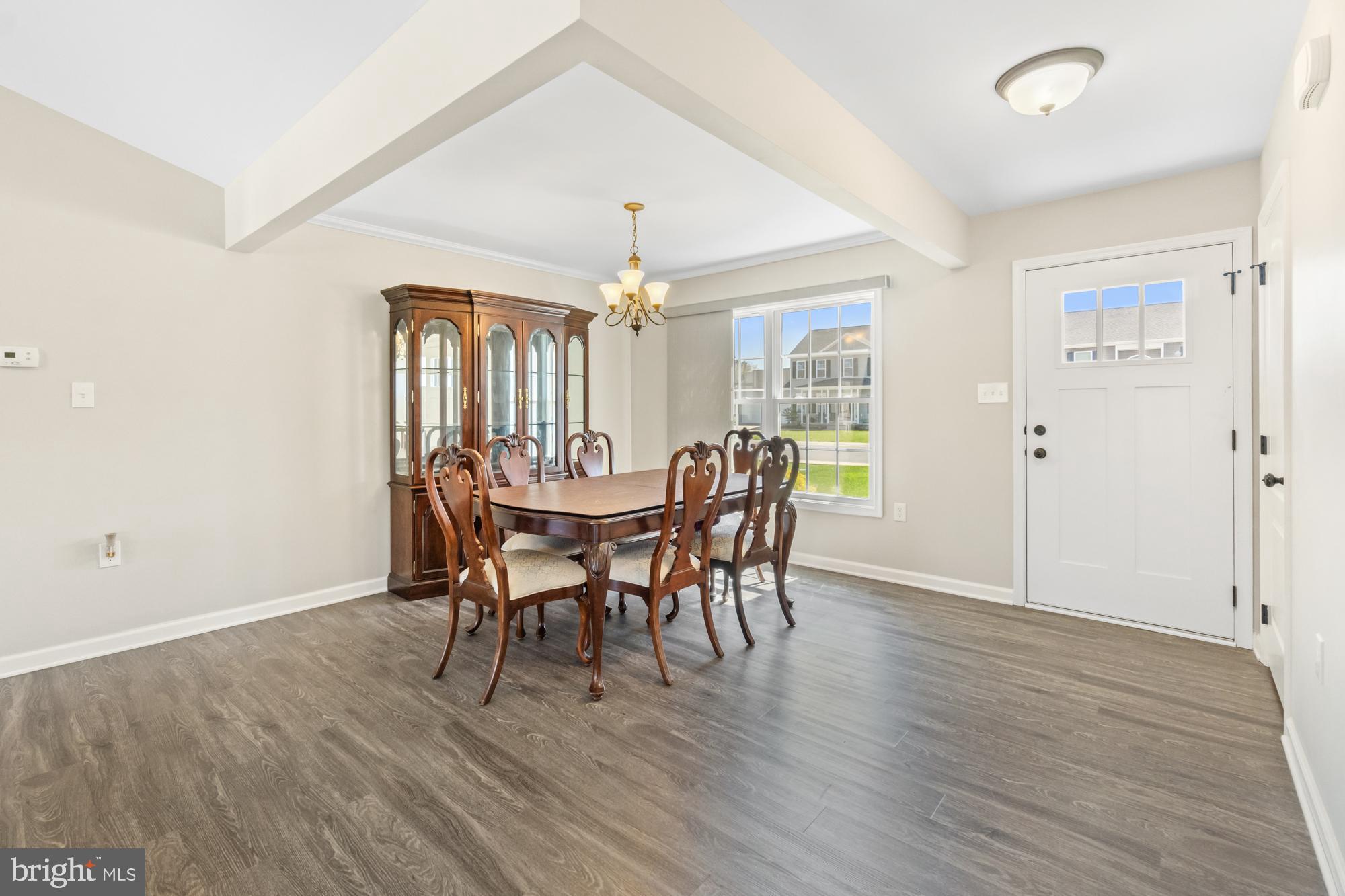 RED HILL - Residential