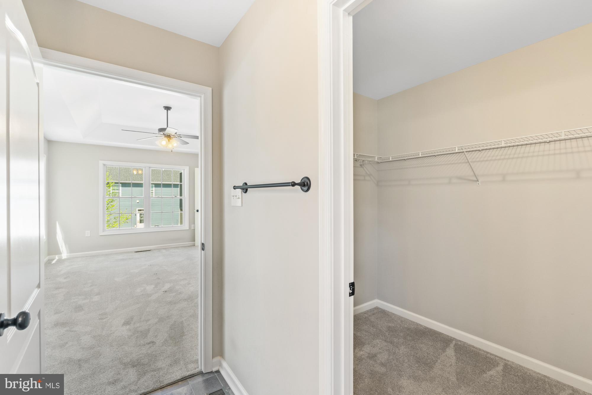 RED HILL - Residential