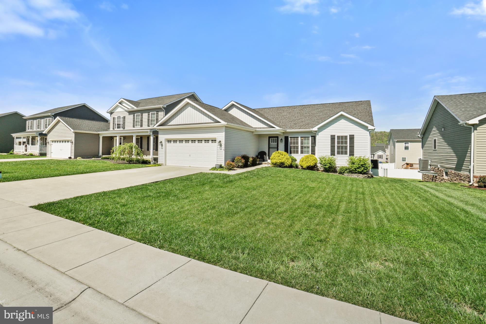 RED HILL - Residential