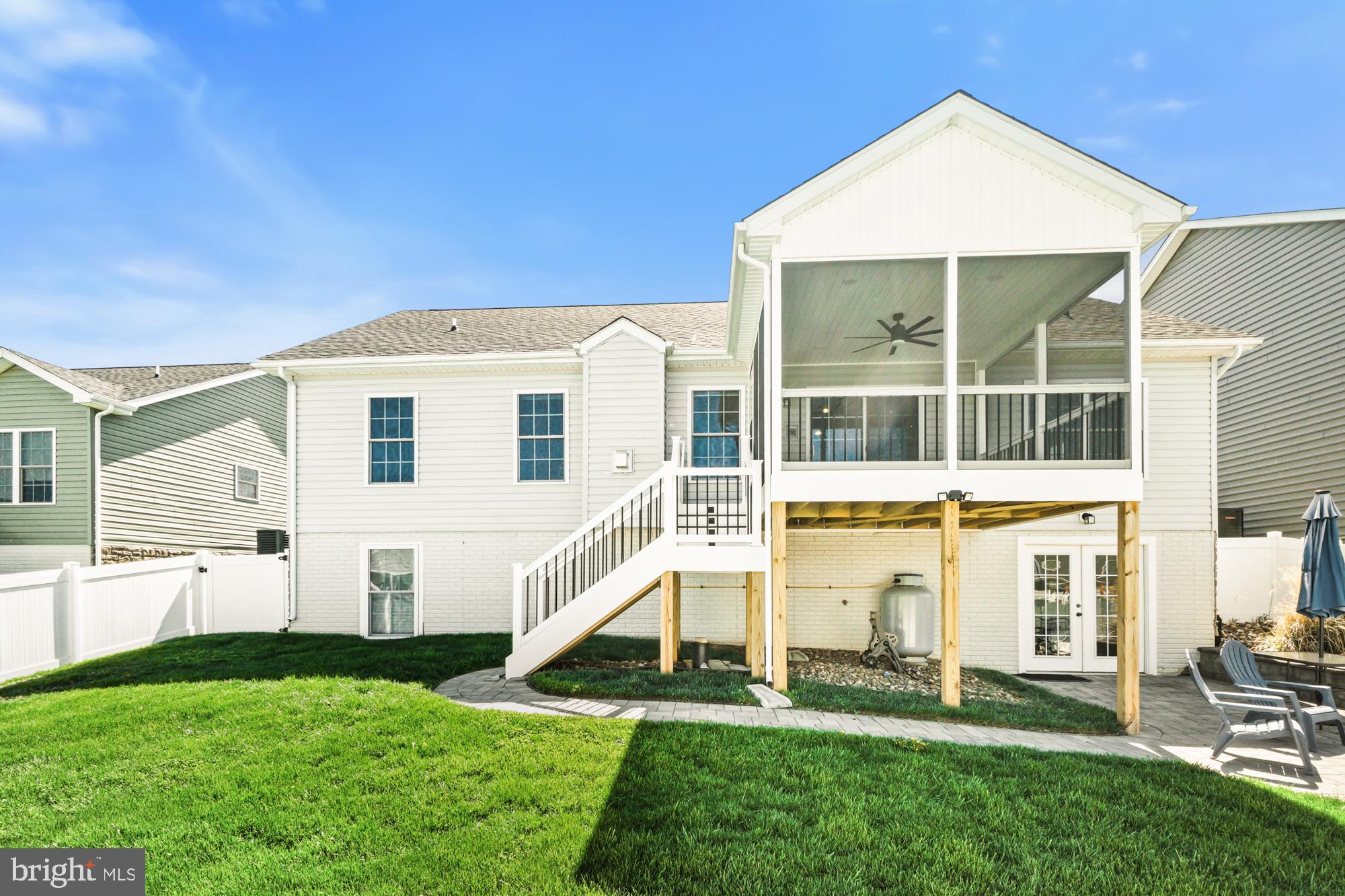 RED HILL - Residential