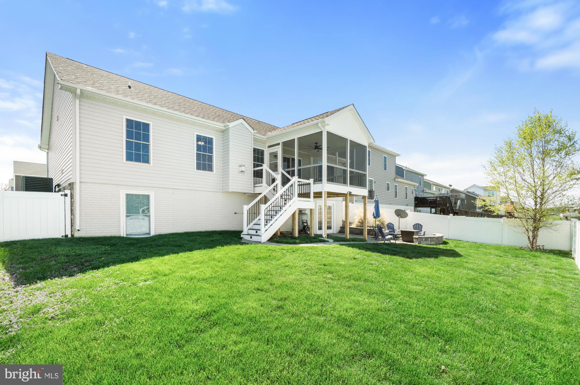 RED HILL - Residential