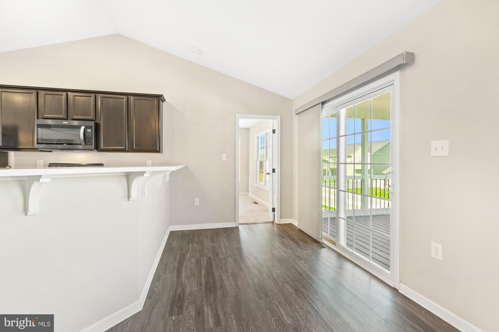 RED HILL - Residential