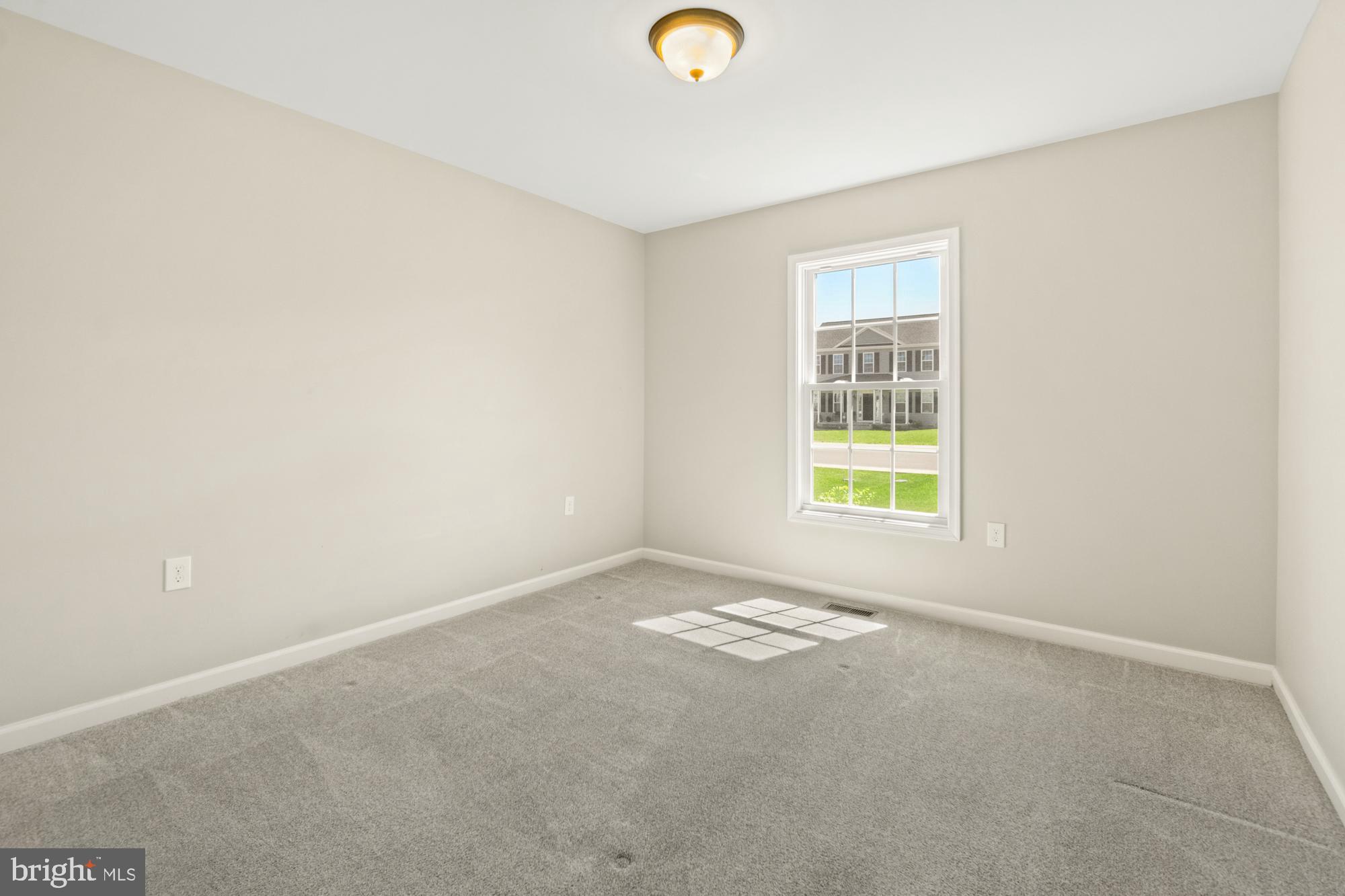 RED HILL - Residential