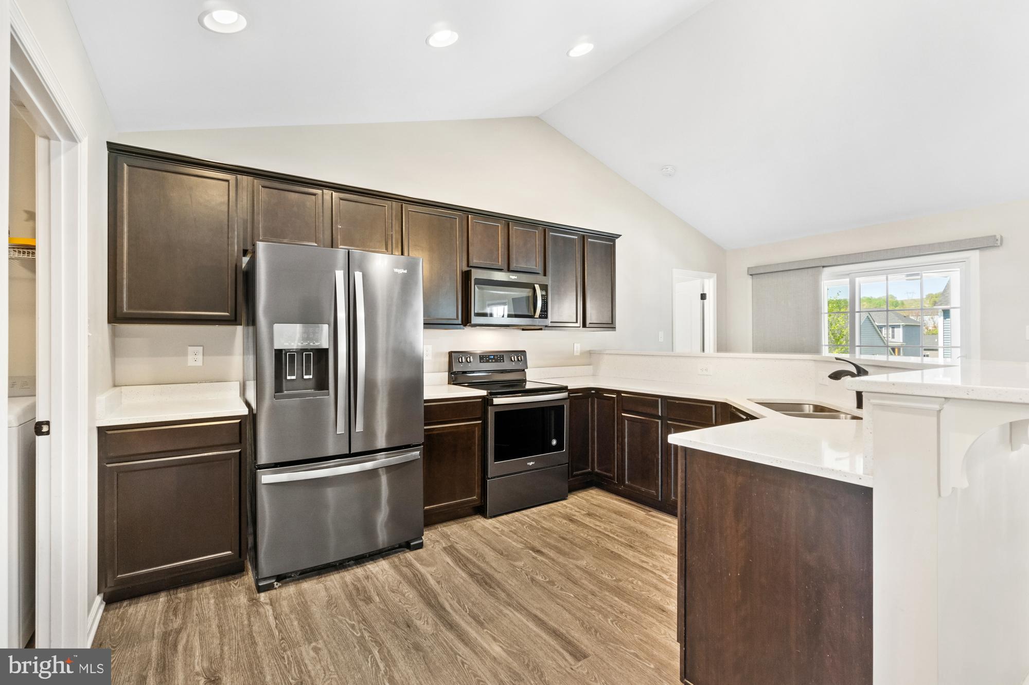 RED HILL - Residential