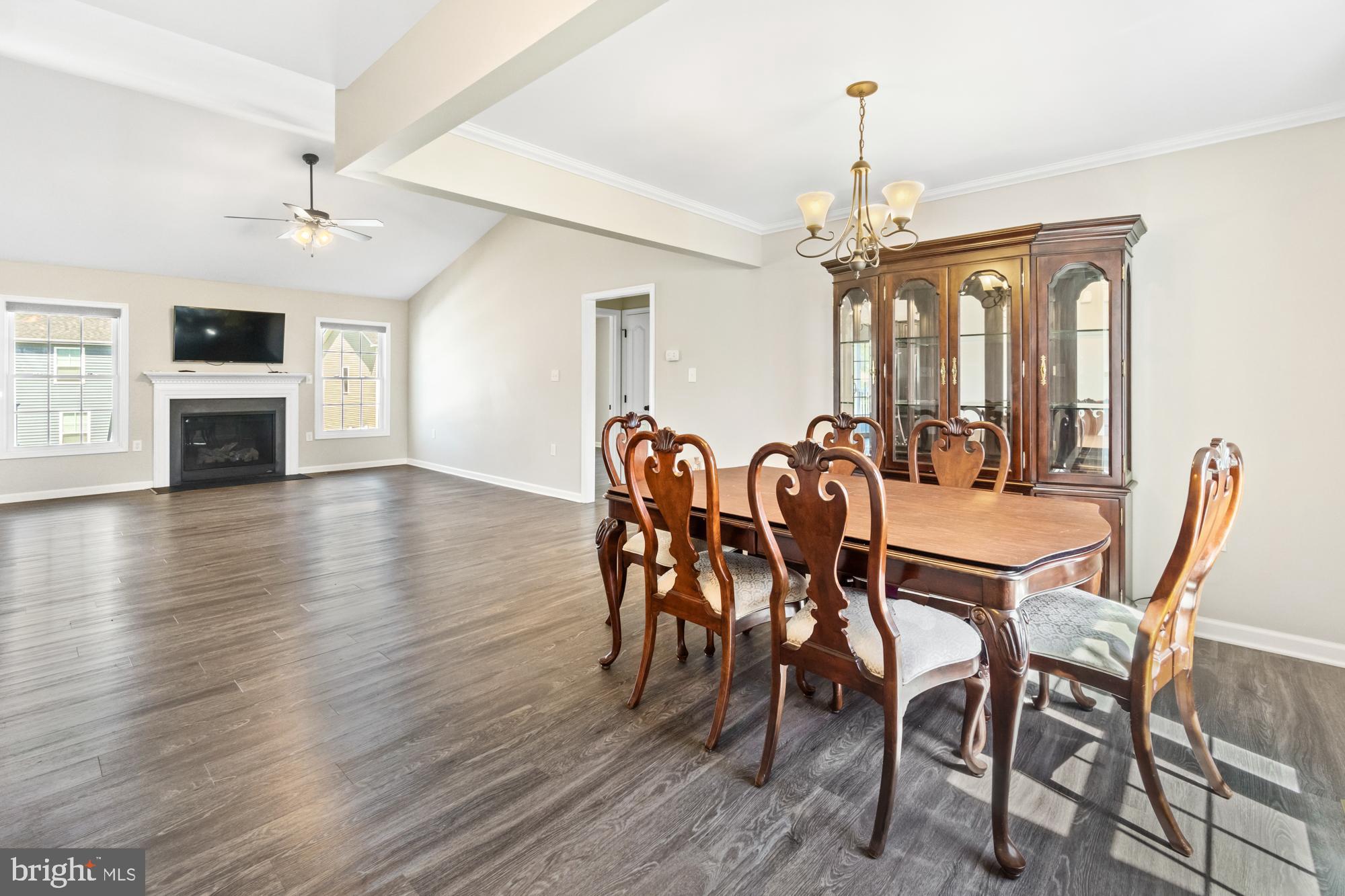 RED HILL - Residential